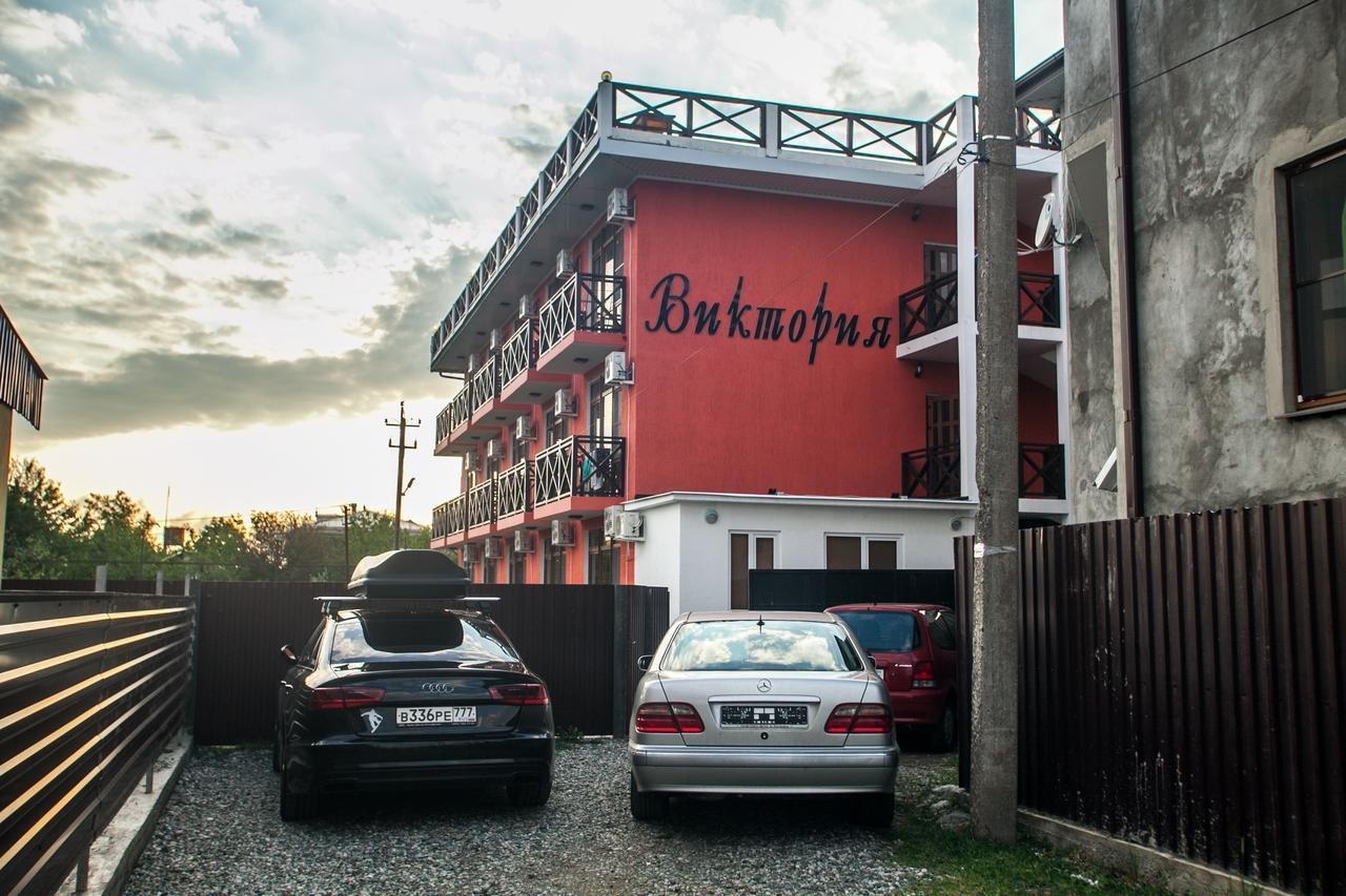 Viktoria Hotel Pitsoenda Buitenkant foto